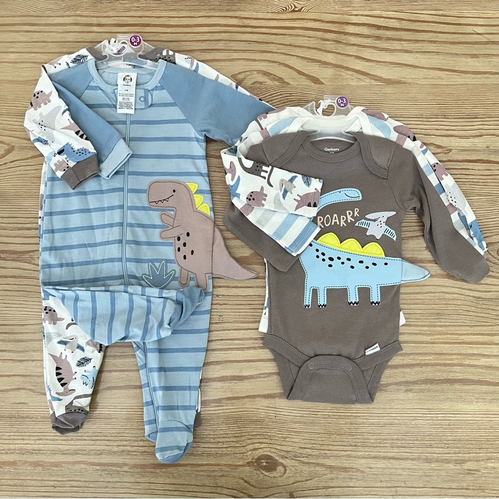 Gerber Baby Dinosaur Bundle
